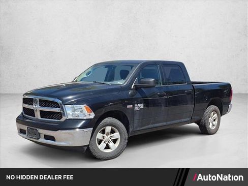 Used 2020 RAM 1500 Classic SLT AWD/4WD image 1