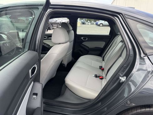 Certified 2025 Honda Civic Sport image 21