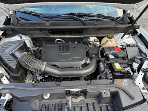 Used 2023 GMC Acadia SLT image 20