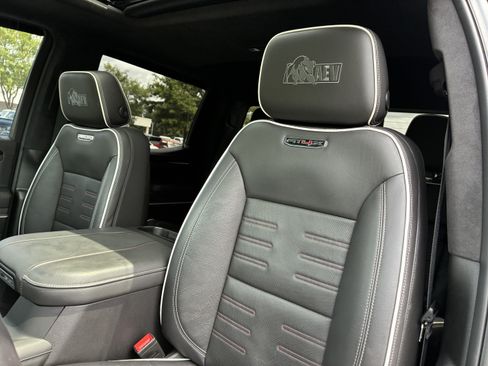 Used 2024 GMC Sierra 1500 AT4X w/ AT4X AEV Edition AWD/4WD image 23