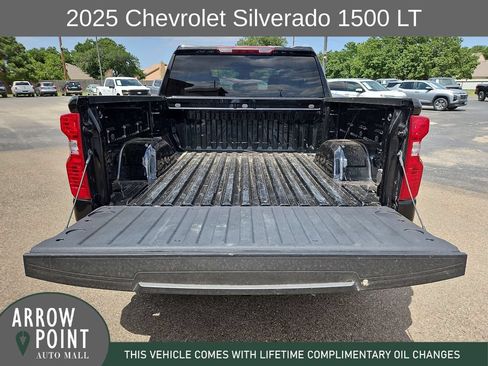 Used 2025 Chevrolet Silverado 1500 LT RWD image 17