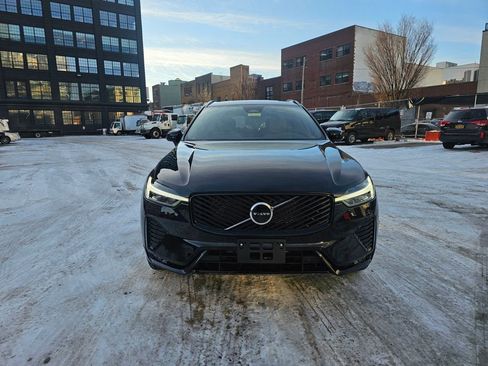 Certified 2026 Volvo XC60 B5 Core w/ Protection Package Premier AWD/4WD image 6