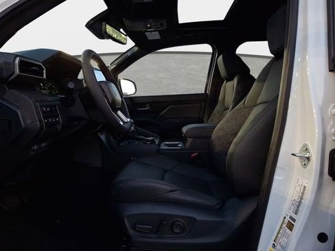 New 2026 Toyota Tacoma Limited AWD/4WD image 7