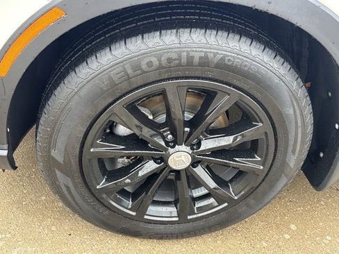 Used 2025 Honda CR-V EX-L image 13