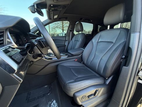 Used 2022 Audi Q7 3.0T Premium Plus w/ Premium Plus Package image 27