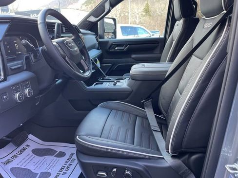 New 2026 GMC Sierra 2500 AT4X image 21