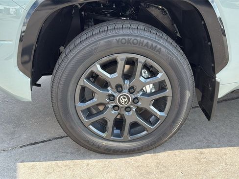 New 2026 Toyota Tundra Platinum image 28