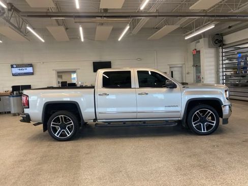 Certified 2018 GMC Sierra 1500 SLT w/ Black Pack AWD/4WD image 4
