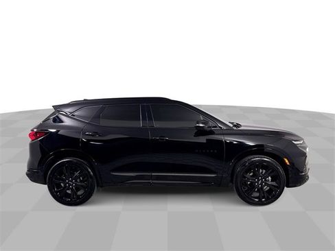 Used 2022 Chevrolet Blazer RS image 9