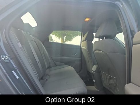 Used 2024 Hyundai Elantra SEL w/ Convenience Package FWD image 6