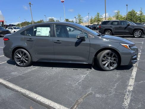 New 2026 Toyota Corolla SE FWD image 2