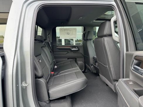 New 2026 GMC Sierra 2500 Denali w/ Denali Reserve Package AWD/4WD image 7