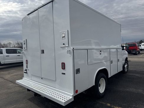 New 2025 Ford E-350 and Econoline 350 Super Duty w/ Power Equipment Group image 14
