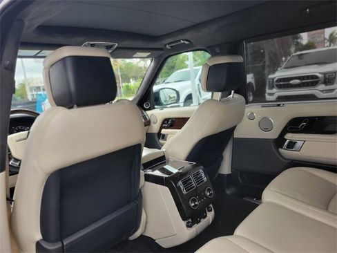 Used 2021 Land Rover Range Rover P525 Westminster Edition LWB image 10