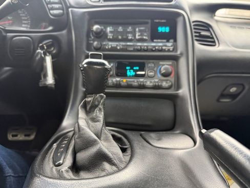 Used 1998 Chevrolet Corvette Base w/ Memory Pkg image 20