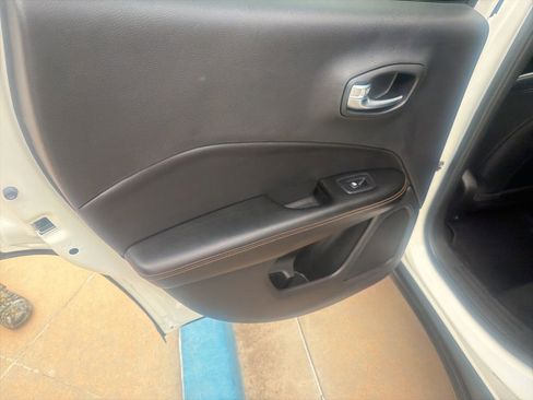 Used 2021 Jeep Compass Limited AWD/4WD image 26