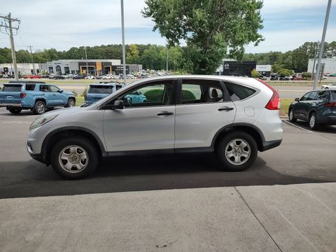 Used 2015 Honda CR-V LX image 7