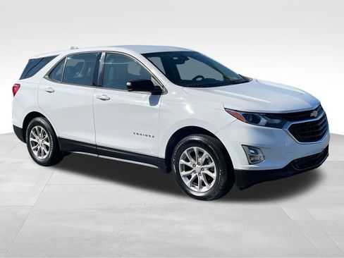 Used 2018 Chevrolet Equinox LS FWD image 22