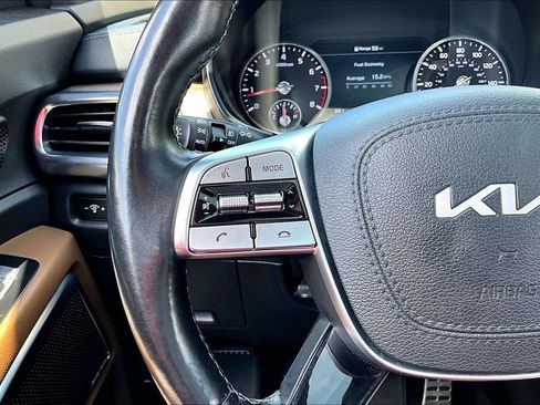 Used 2022 Kia Telluride SX w/ SX Prestige Package AWD/4WD image 12