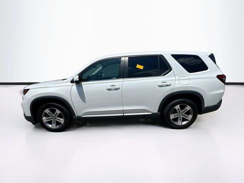 Used 2023 Honda Pilot EX-L image 4