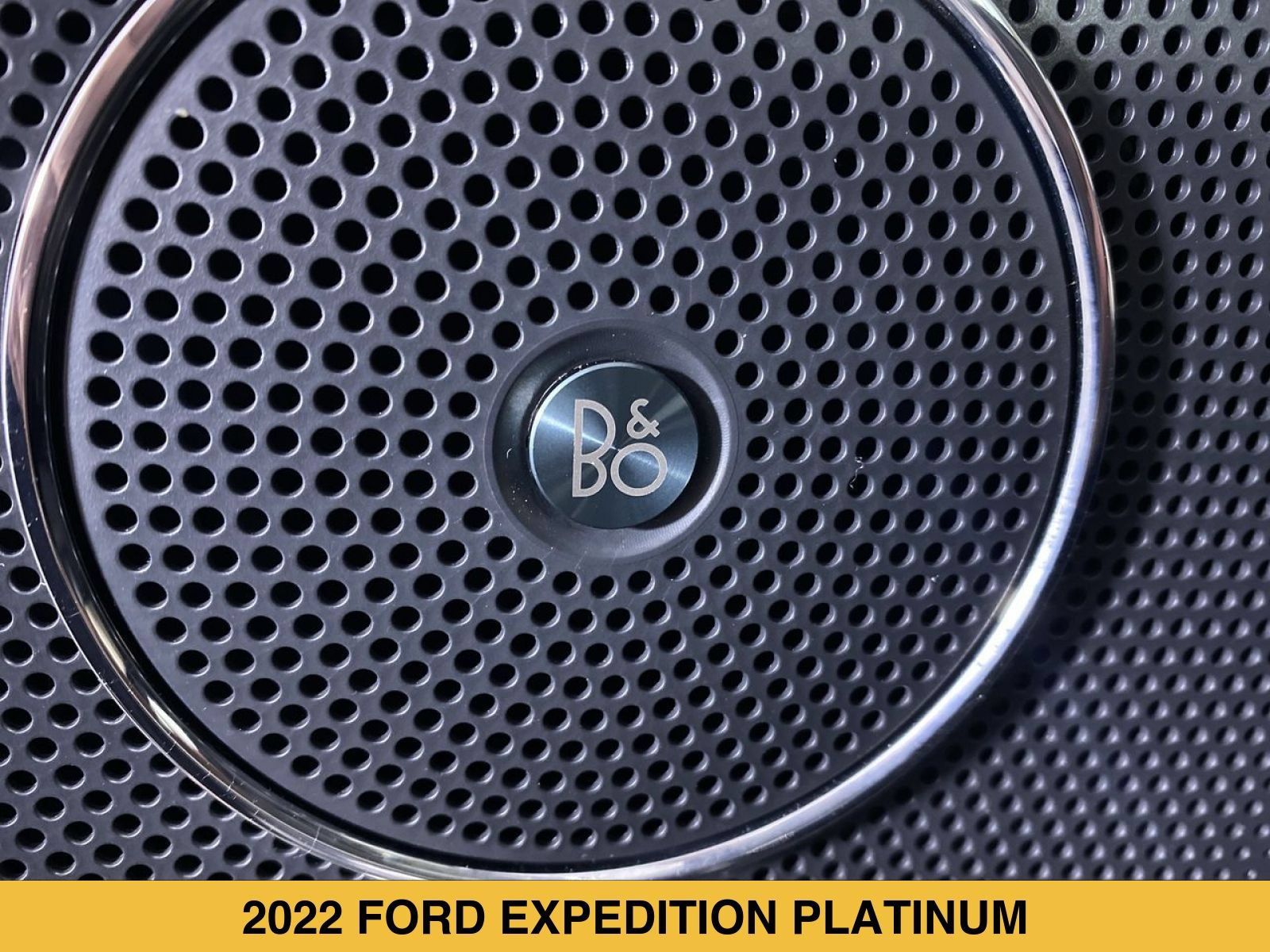 Used 2022 Ford Expedition Platinum AWD/4WD image 14