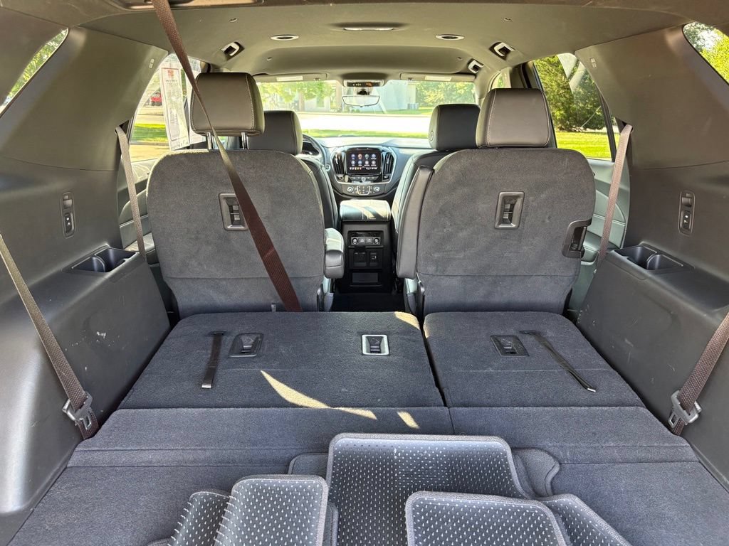 Used 2023 Chevrolet Traverse LT w/ LT Premium Package AWD/4WD image 57