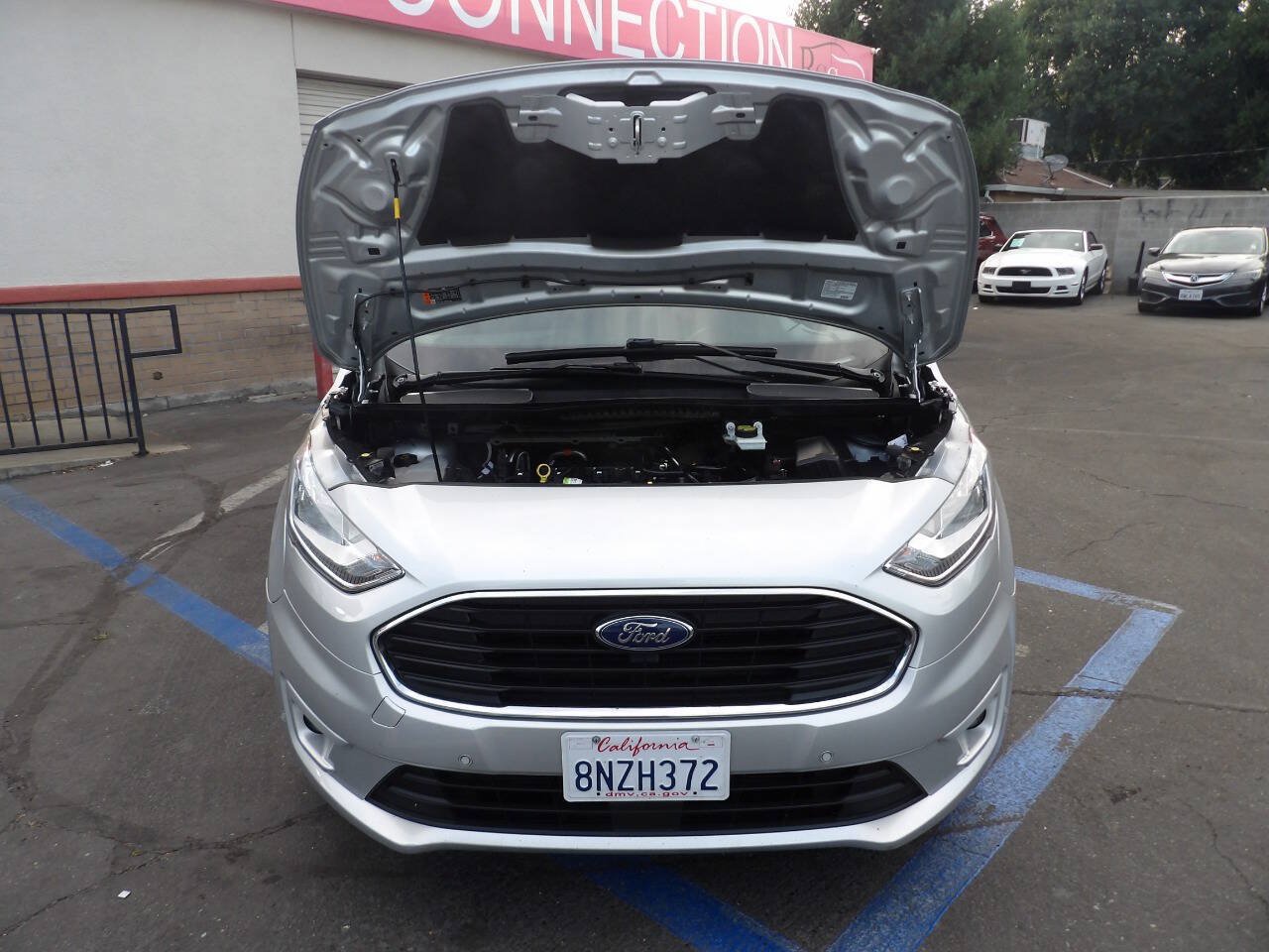 Used 2019 Ford Transit Connect XLT FWD image 13