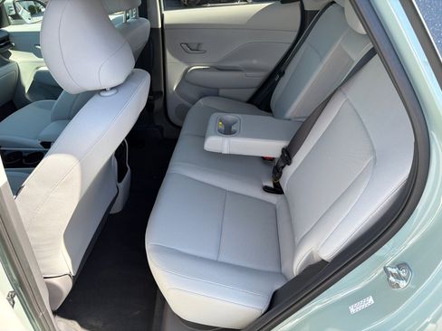 Used 2024 Hyundai Kona SEL FWD image 20