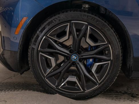 Used 2025 BMW iX M60 image 50