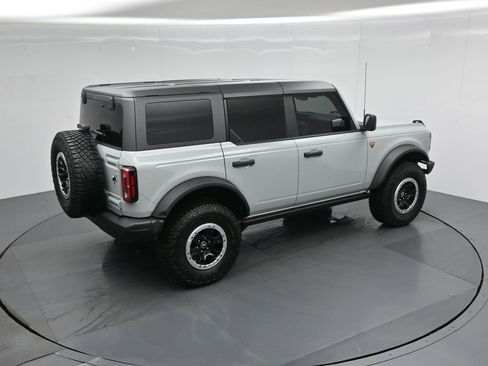 Used 2024 Ford Bronco Badlands w/ Sasquatch Package image 42