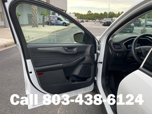 Used 2025 Ford Escape Active FWD image 4