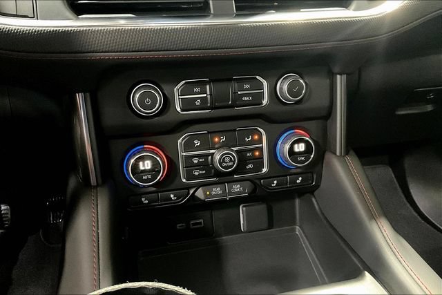 Used 2024 Chevrolet Tahoe RST w/ Luxury Package AWD/4WD image 15