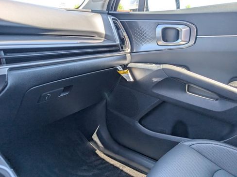 Used 2025 Kia Sorento S w/ Panoramic Sunroof Package FWD image 69
