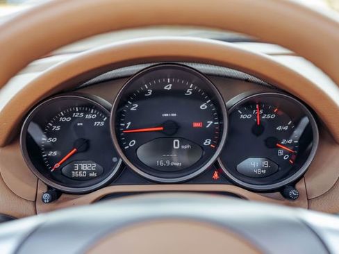 Used 2006 Porsche Boxster image 8