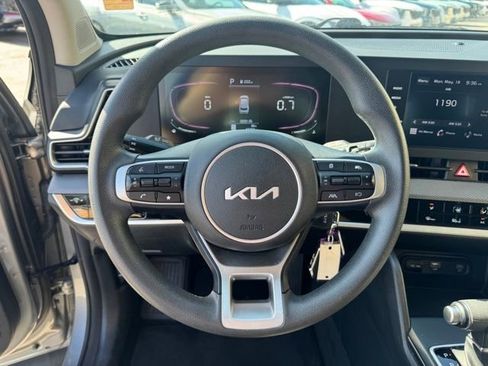Certified 2024 Kia Sportage LX AWD/4WD image 29