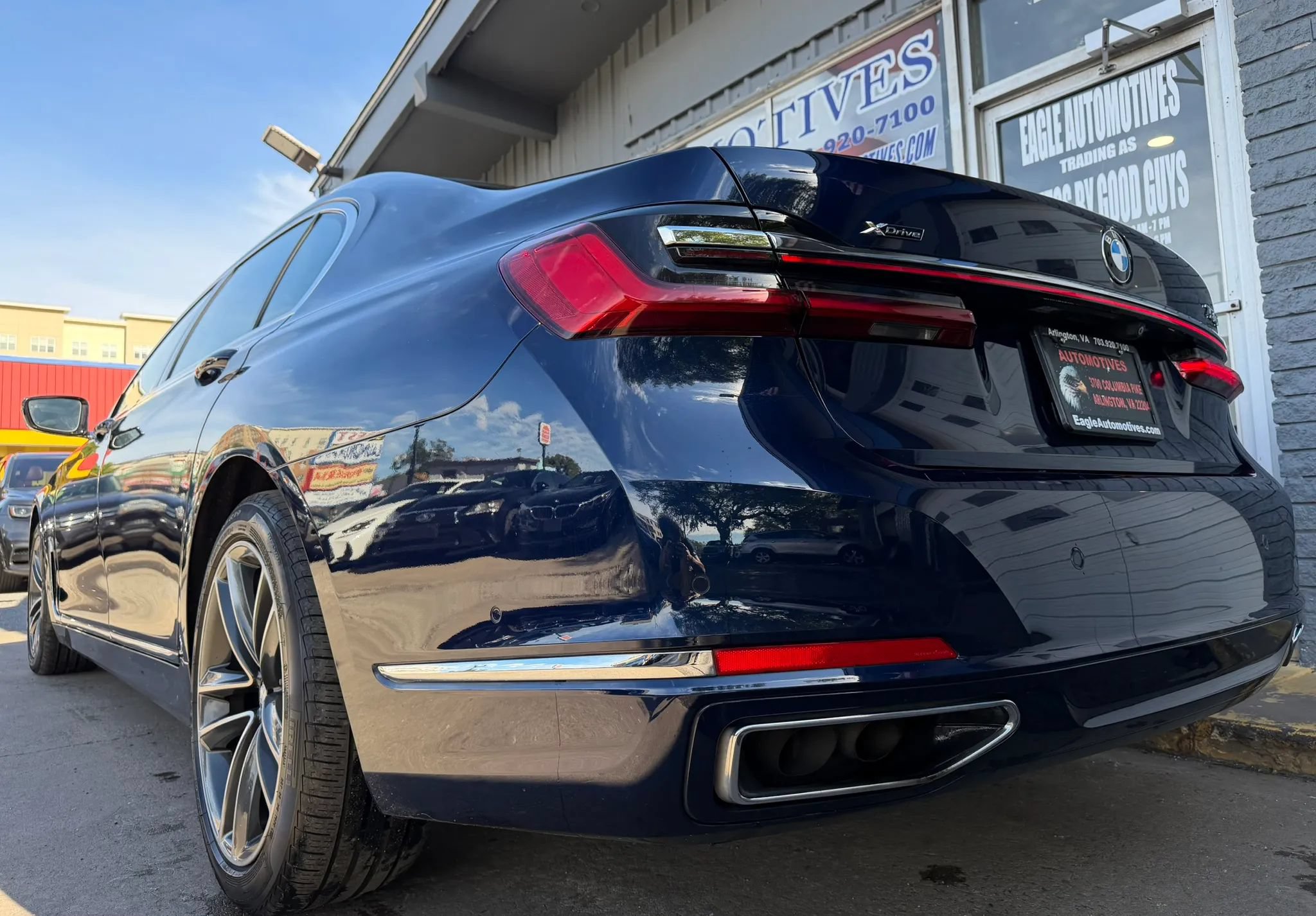 Used 2022 BMW 750i xDrive w/ Executive Package AWD/4WD image 5