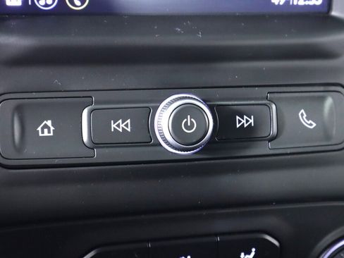 Used 2020 Chevrolet Silverado 1500 Custom Trail Boss image 20