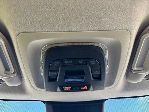 Used 2023 Toyota Corolla LE FWD image 49