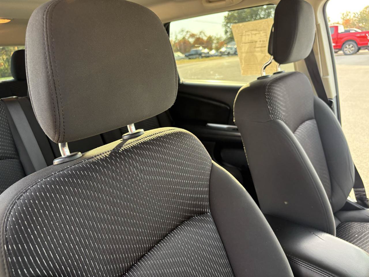Used 2016 Dodge Journey SE w/ Flexible Seating Group FWD image 36