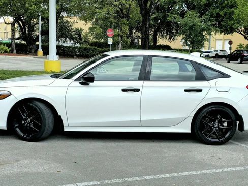 Used 2022 Honda Civic Sport image 9