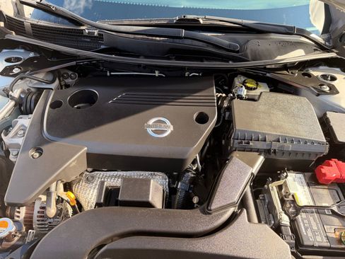 Used 2015 Nissan Altima 2.5 S w/ Special Edition Package image 28