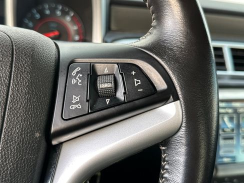 Used 2015 Chevrolet Camaro SS image 34