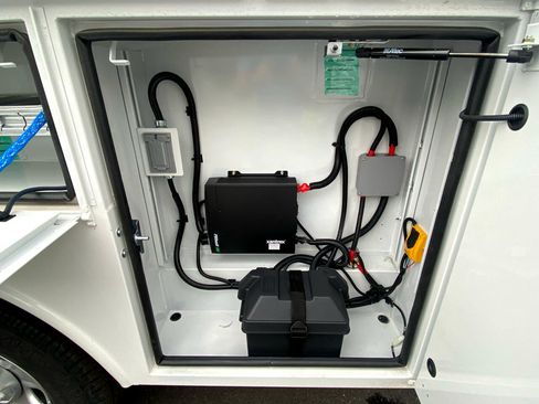 Used 2024 RAM 3500 Tradesman w/ Safety Group image 6