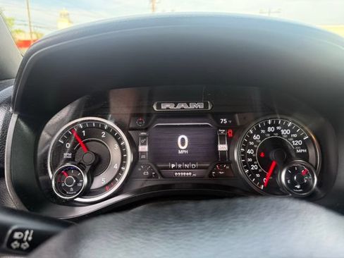 Used 2022 RAM 1500 Big Horn RWD image 33