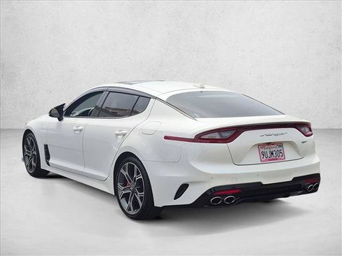 Used 2018 Kia Stinger GT1 RWD image 8