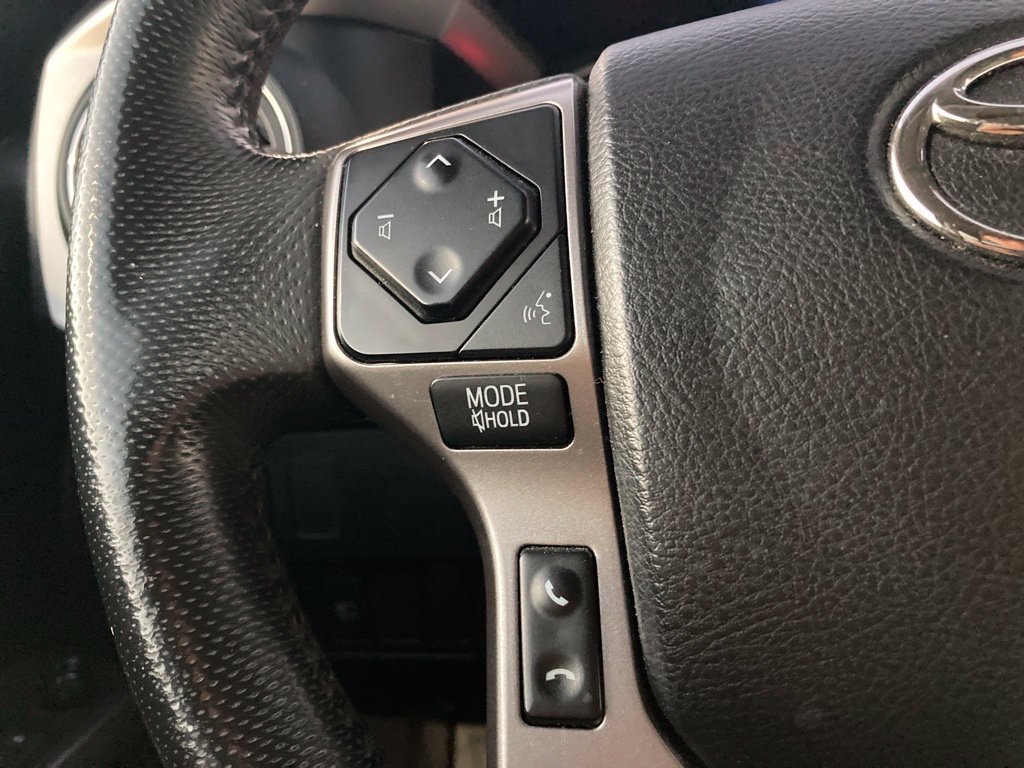 Used 2021 Toyota Tacoma SR5 RWD image 15
