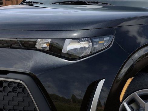 New 2025 Kia Soul LX w/ LX Technology Package image 10