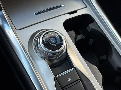 Used 2024 Ford Explorer Limited w/ Equipment Group 301A image 25