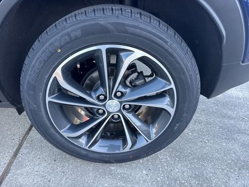 Used 2023 Buick Encore GX Select image 21