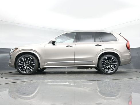 New 2026 Volvo XC90 B6 Ultra w/ Protection Package Premier image 42
